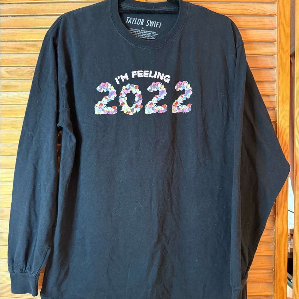 Taylor Swift Navy Cotton Top